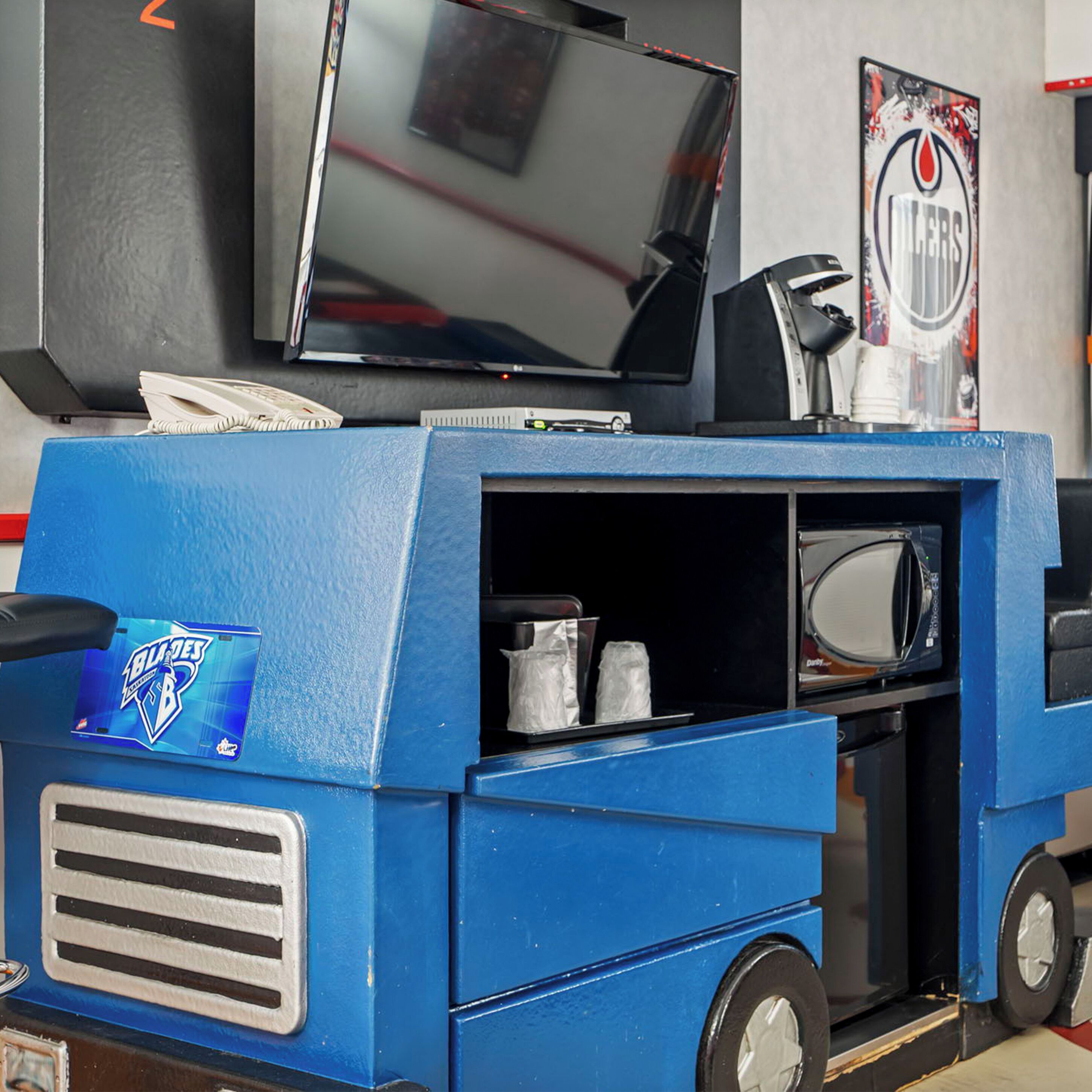 room, 2 queen beds, non smoking (hockey theme) | in-room safe, desk, blackout curtains, iron/ironing board