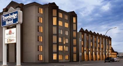 Travelodge by Wyndham Saskatoon