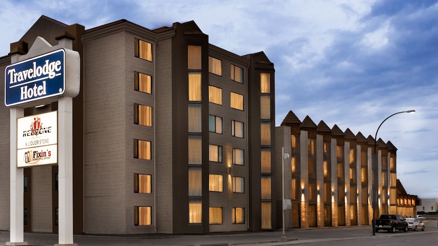 Travelodge by Wyndham Saskatoon