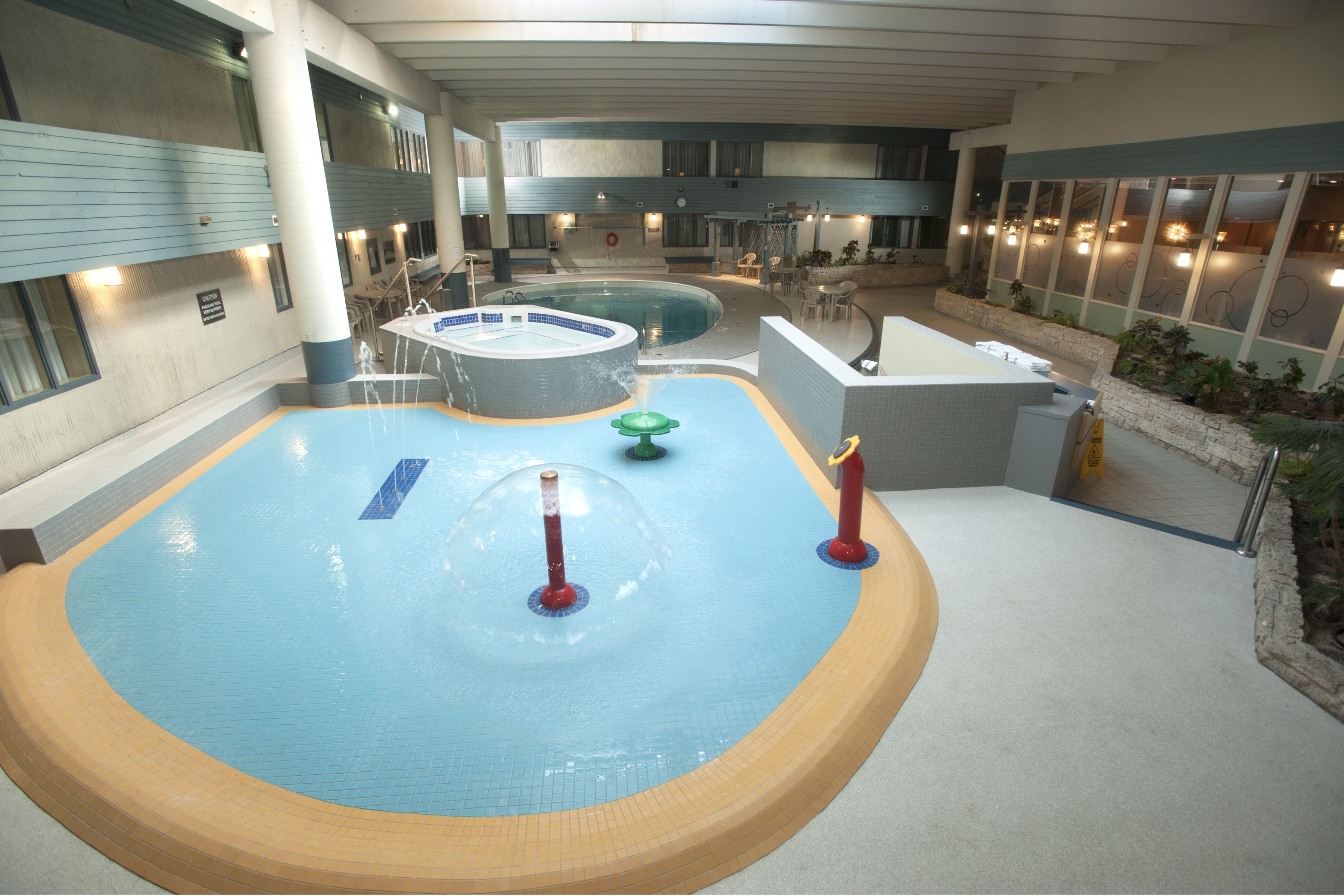 2 indoor pools