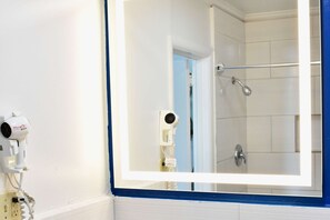 Literie de qualité supérieure, décoration personnalisée