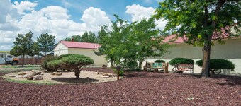 Days Inn by Wyndham Gallup