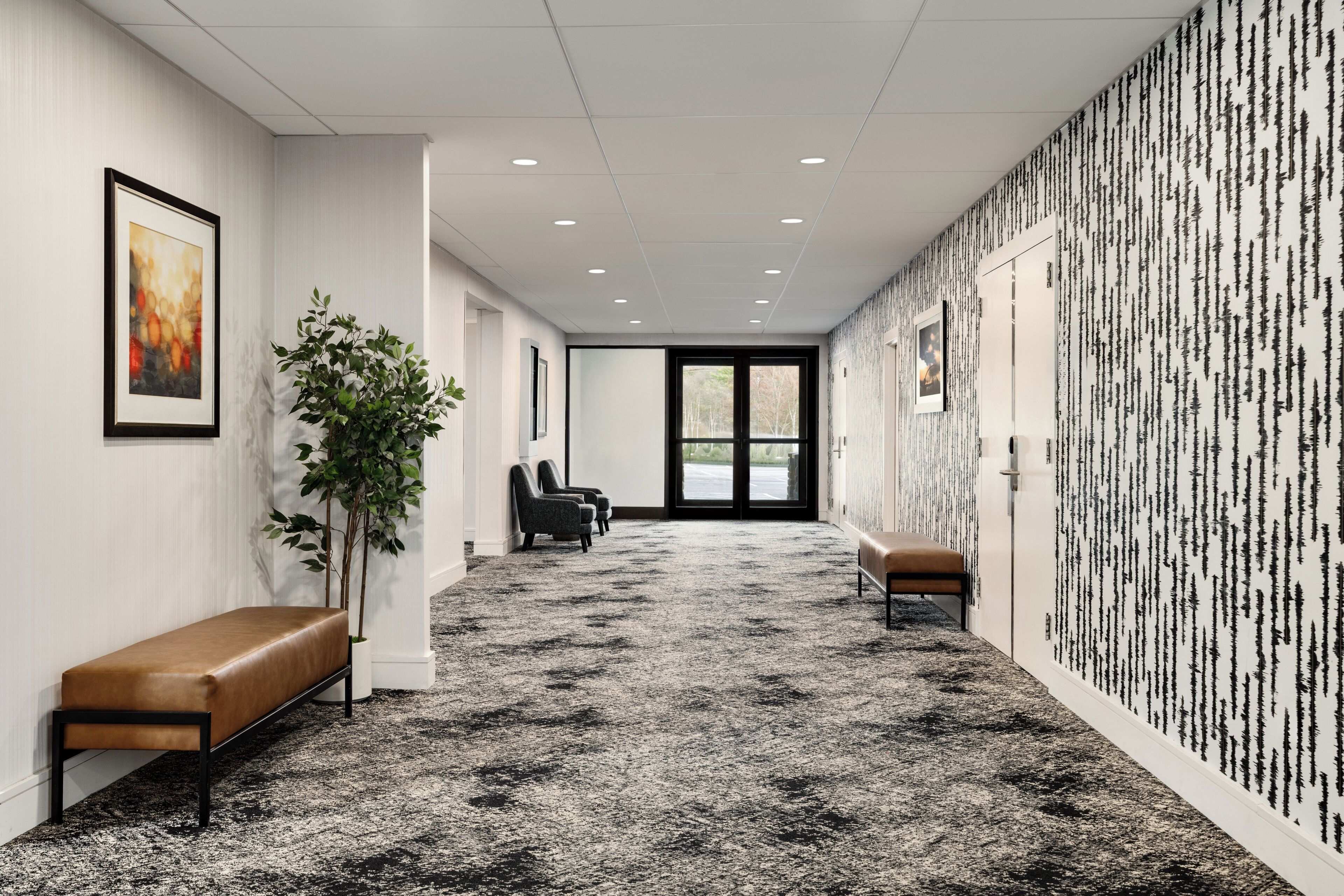 Photo - Doubletree by Hilton Pittsburgh — Green Tree
