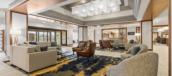 DoubleTree by Hilton Pittsburgh - Green Tree