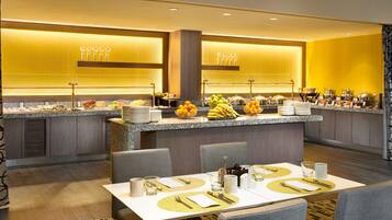 Daily buffet breakfast for a fee
