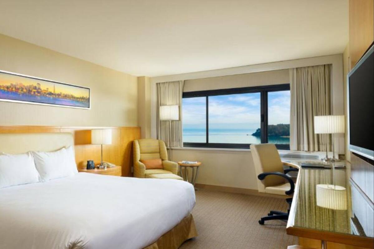 King Deluxe Bayview - No Resort Fee | Premium bedding, pillowtop beds, in-room safe, desk