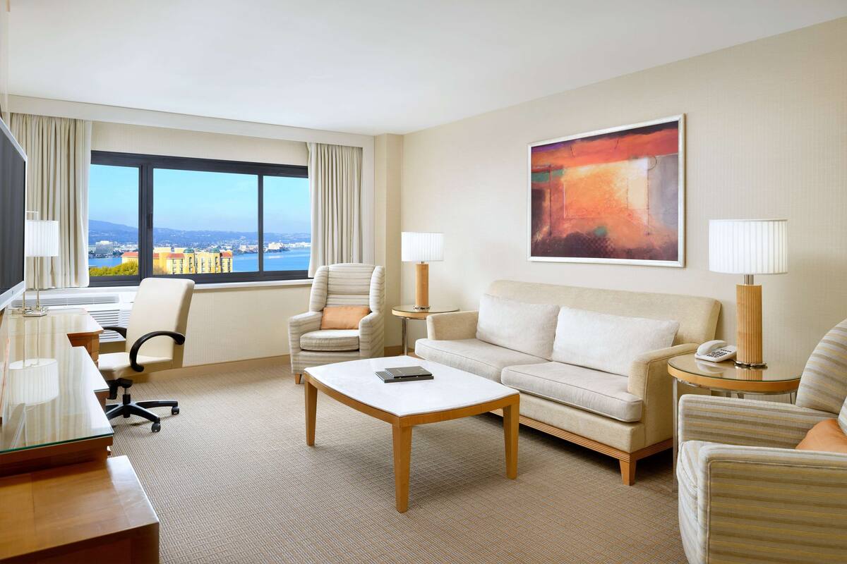 Premium bedding, pillowtop beds, in-room safe, desk
