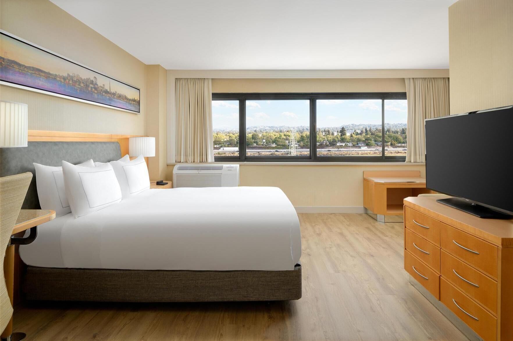Premium bedding, pillowtop beds, in-room safe, desk