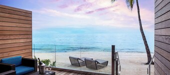 Casa Marina Key West, Curio Collection by Hilton