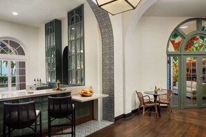 Bar-salon de foyer