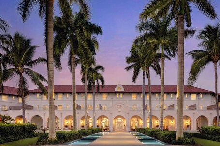 Casa Marina Key West, Curio Collection by Hilton - Image 4
