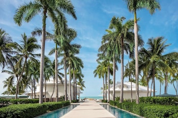 Hotel Exterior at Casa Marina Key West, Curio Collection by Hilton