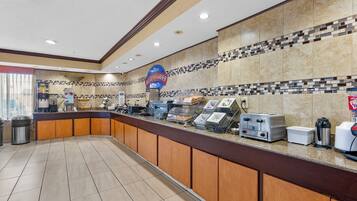 Free daily continental breakfast