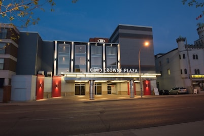 Crowne Plaza Kitchener-Waterloo by IHG