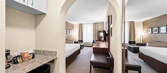 Comfort Inn & Suites Durham near Duke University