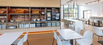 亚琛市宜必思尚品酒店（原全季酒店）