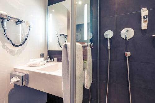 Standard Room, 1 Double Bed | Premium bedding, Select Comfort beds, desk, blackout curtains