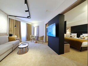 Premium bedding, Select Comfort beds, desk, blackout curtains