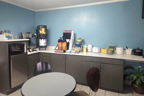 Free daily on-the-go breakfast