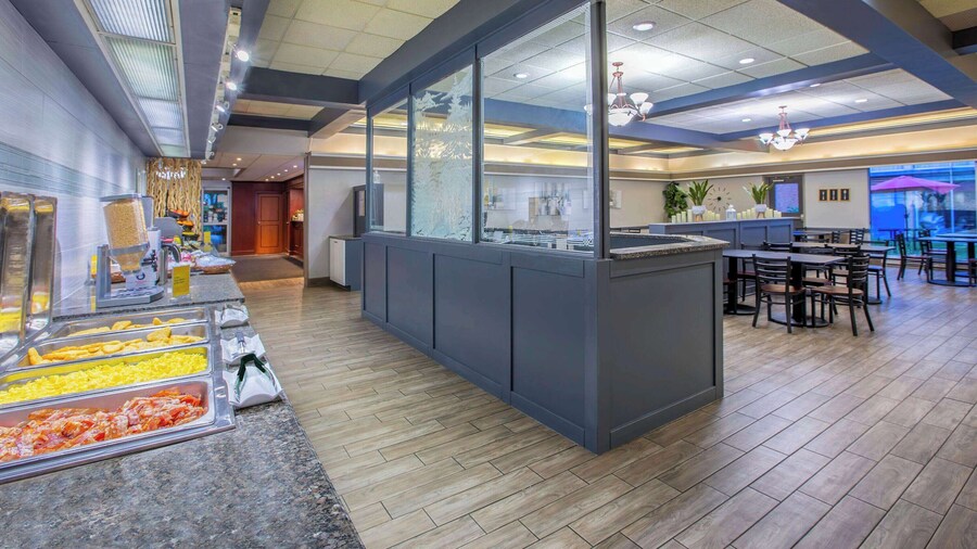 Days Inn by Wyndham Sudbury & Conference Centre