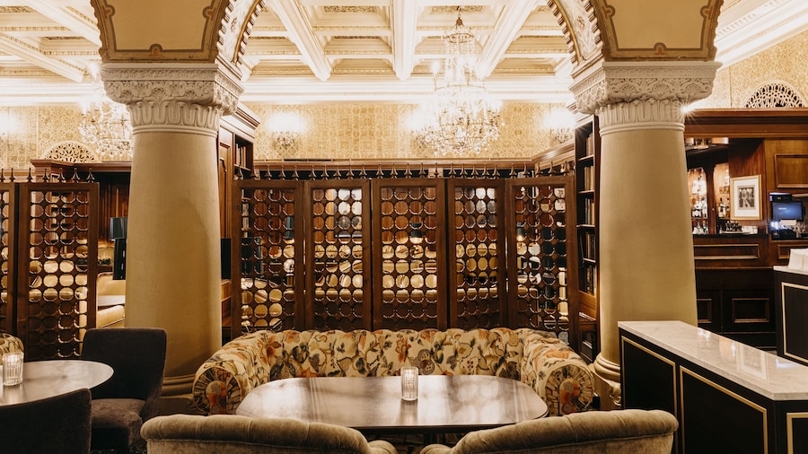 Hotel Bristol