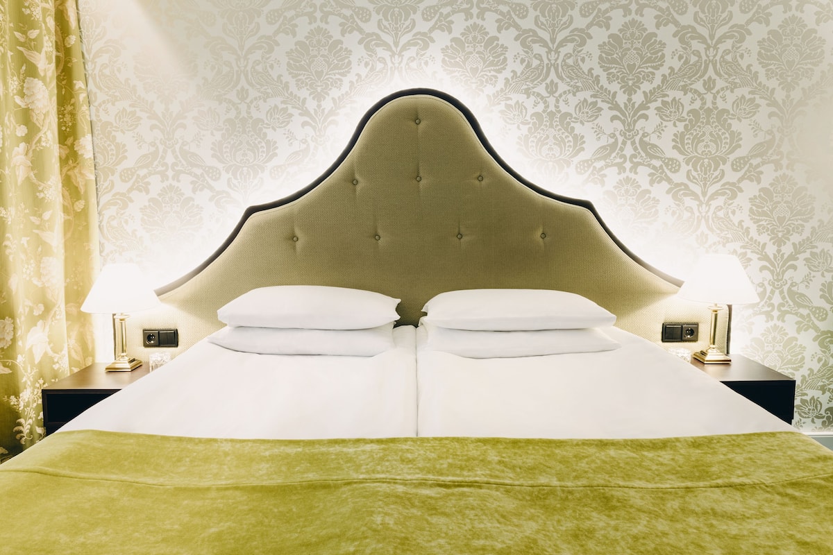 Standard Double Room, Non Smoking | Minibar, in-room safe, desk, laptop workspace
