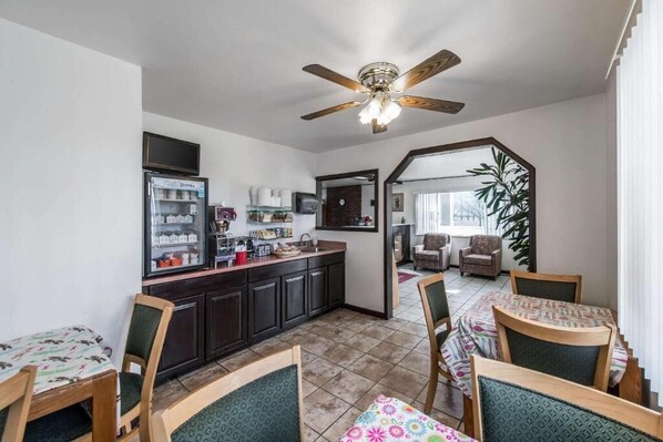 Inbegriffenes kontinentales Frühstück