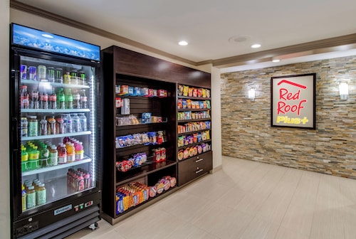 Red Roof Inn PLUS+ Dallas – Addison