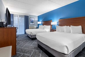 1 bedroom, hypo-allergenic bedding, desk, laptop workspace