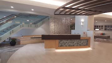 Γραφείο για check-in/check-out
