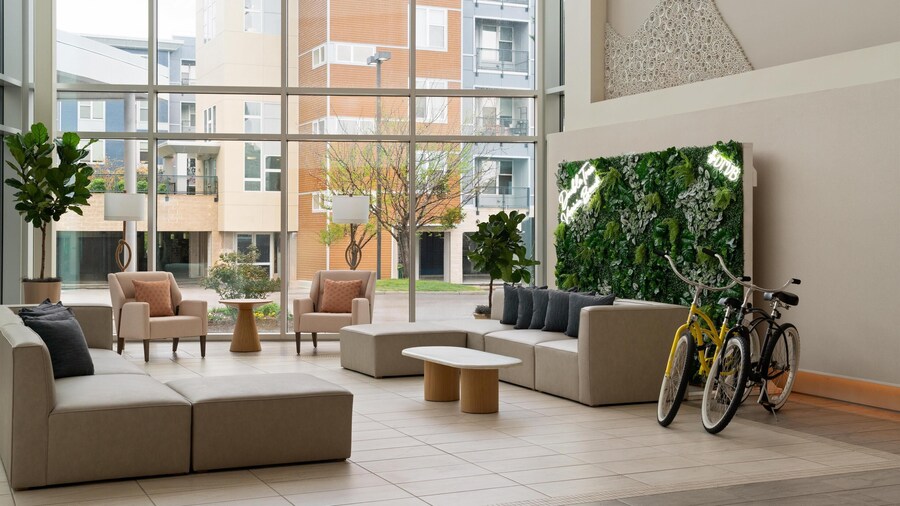 DoubleTree by Hilton Virginia Beach