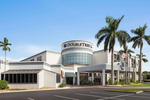 Doubletree by Hilton Fort Myers at Bell Tower Shops