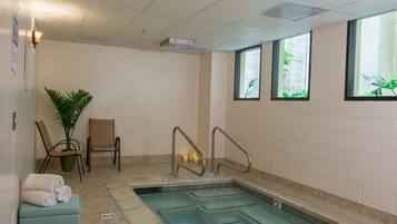 Tina de hidromasaje interior