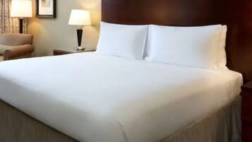 Room, 1 King Bed | Premium bedding, pillowtop beds, in-room safe, desk