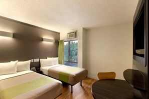 Standard Room, 2 Twin Beds, Kitchenette | Free WiFi - Studio 6 - Toronto (Toronto)