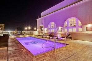 Piscina externa