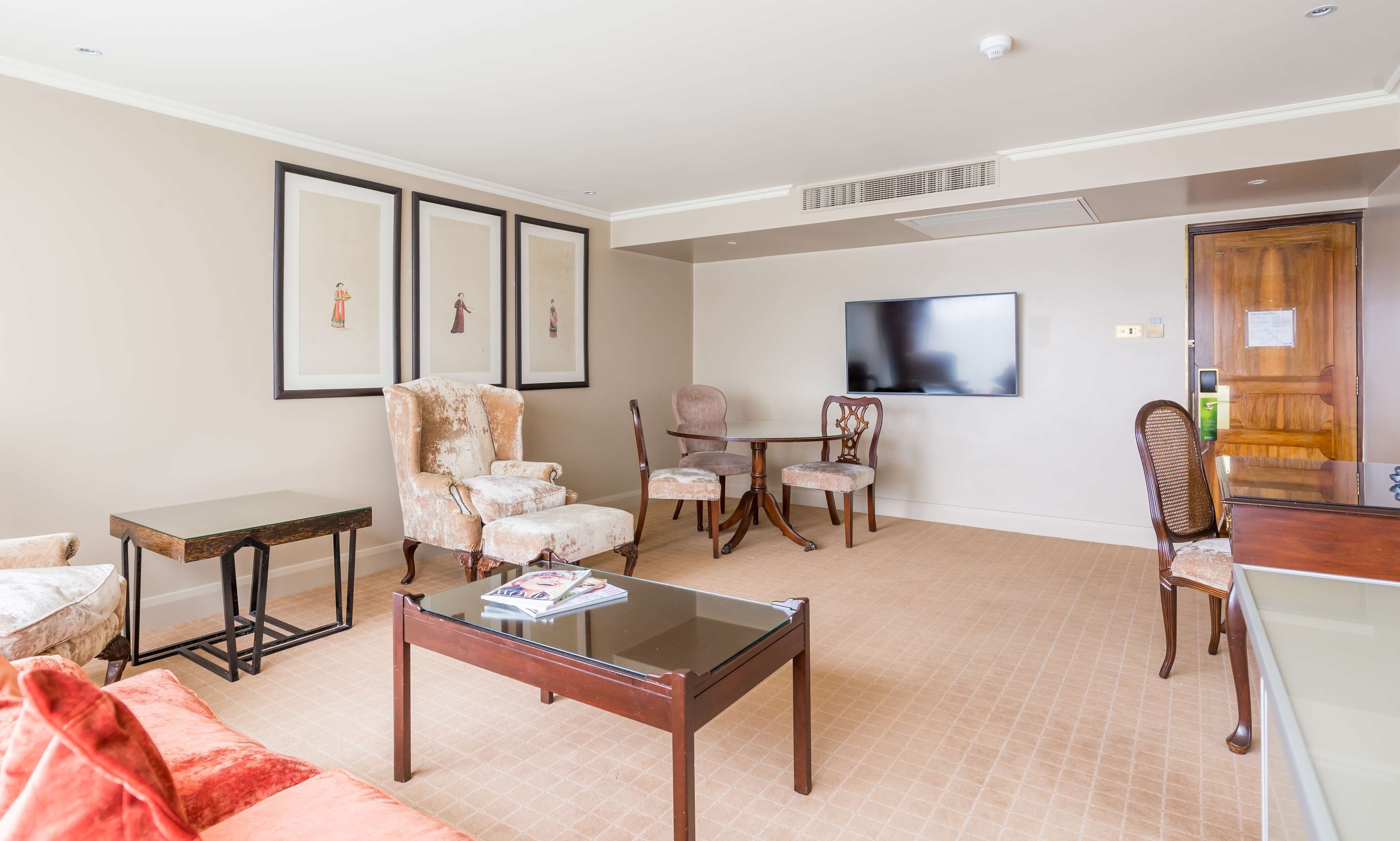 Photo - Radisson Blu Hotel, London Heathrow