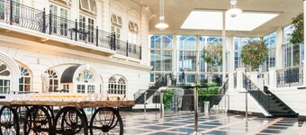 Radisson Blu Hotel, London Heathrow