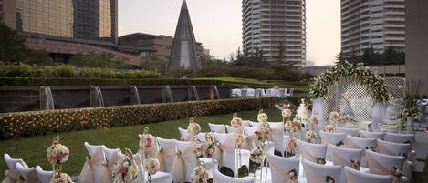 Outdoor banquet area