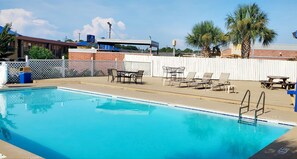 Outdoor pool, sun loungers