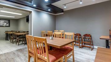 Free daily full breakfast