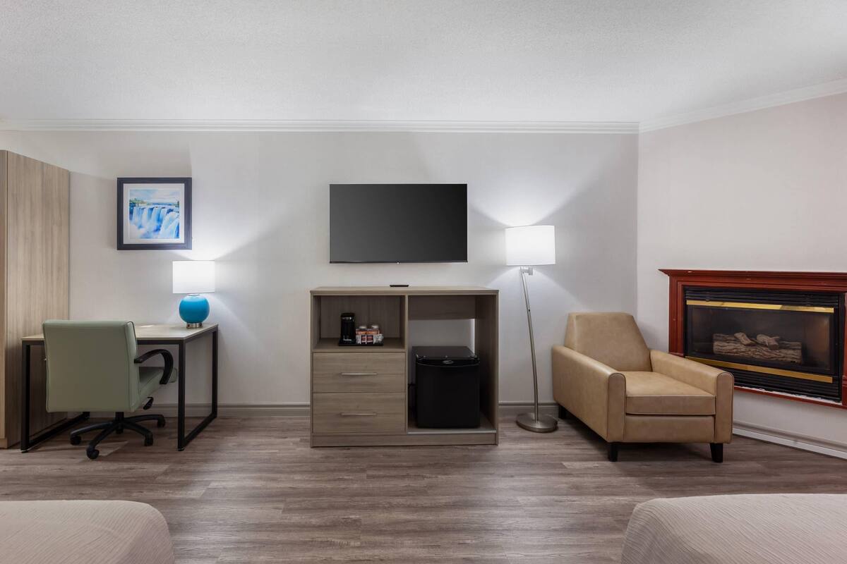 Room, Multiple Beds, Non Smoking | Premium bedding, desk, iron/ironing board, cribs (free)