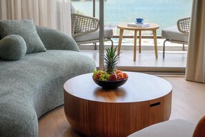 Executive Suite | Ruang tamu | TV LCD, filem berbayar 