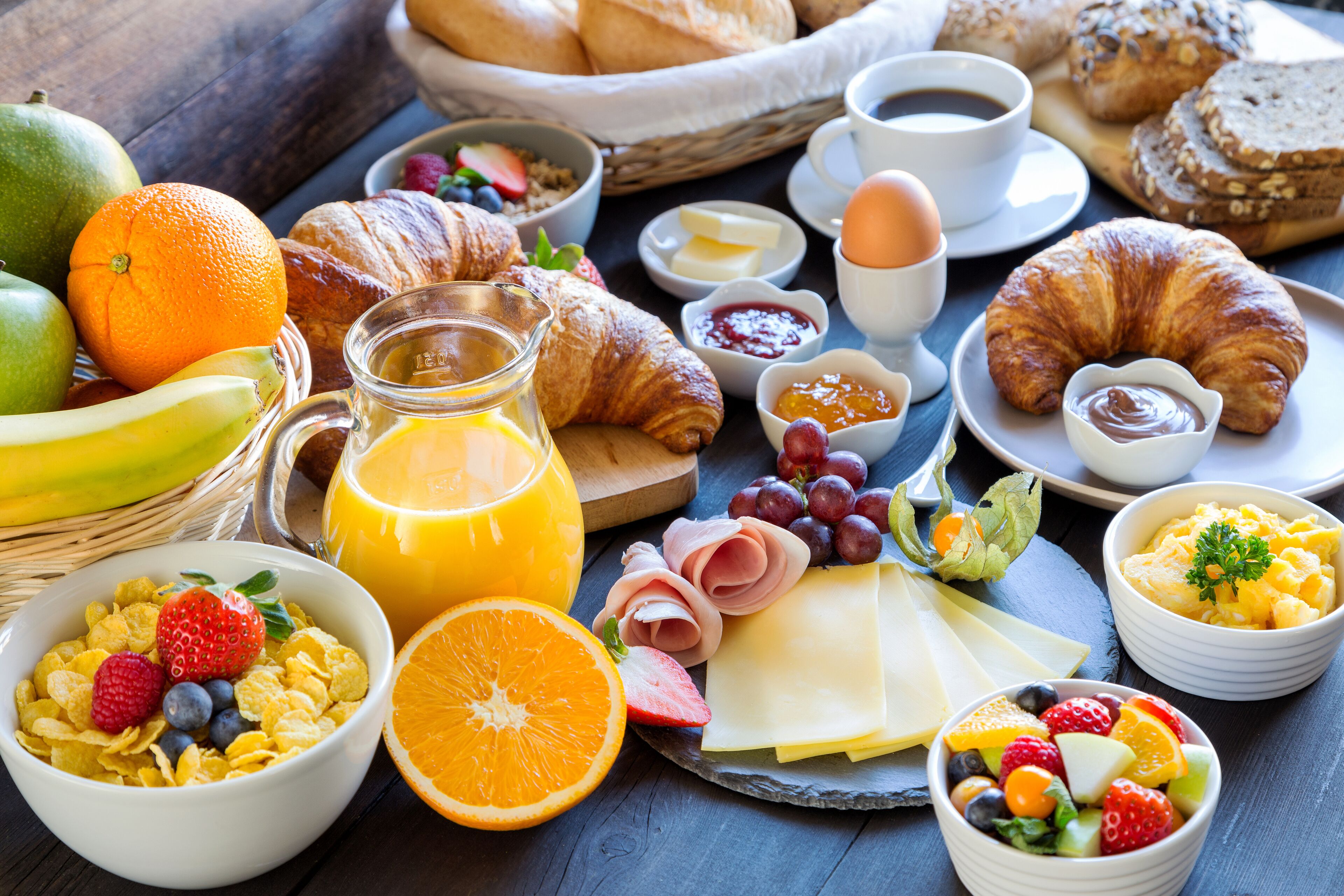 Daily buffet breakfast (AUD 37.50 per person)