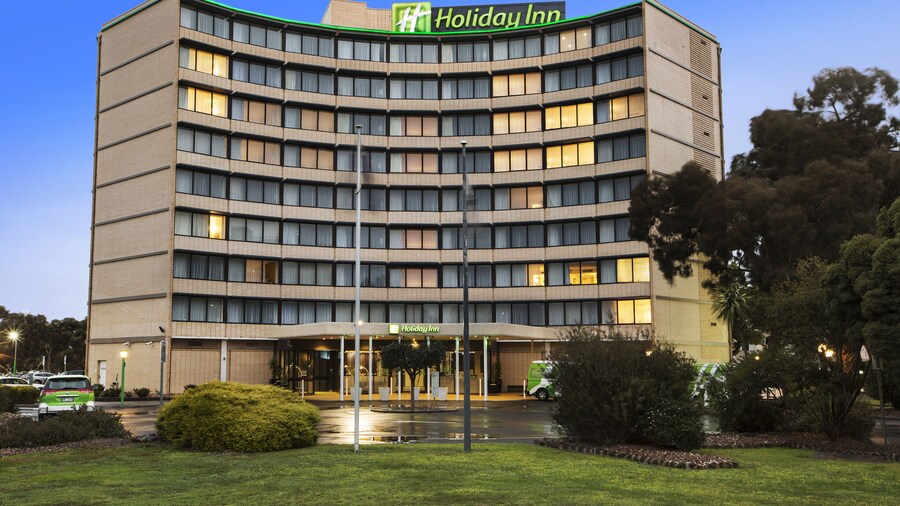 Holiday Inn Melbourne Airport by IHG