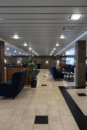 Sala de estar en el lobby