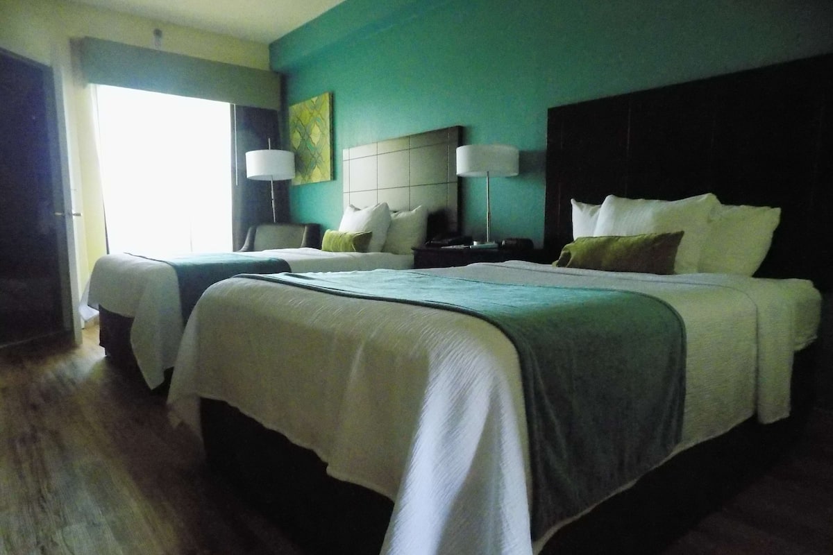 In-room safe, desk, iron/ironing board, free cribs/infant beds