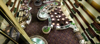 Embassy Suites by Hilton Kansas City International Airport