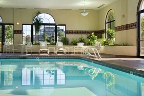 Una piscina techada