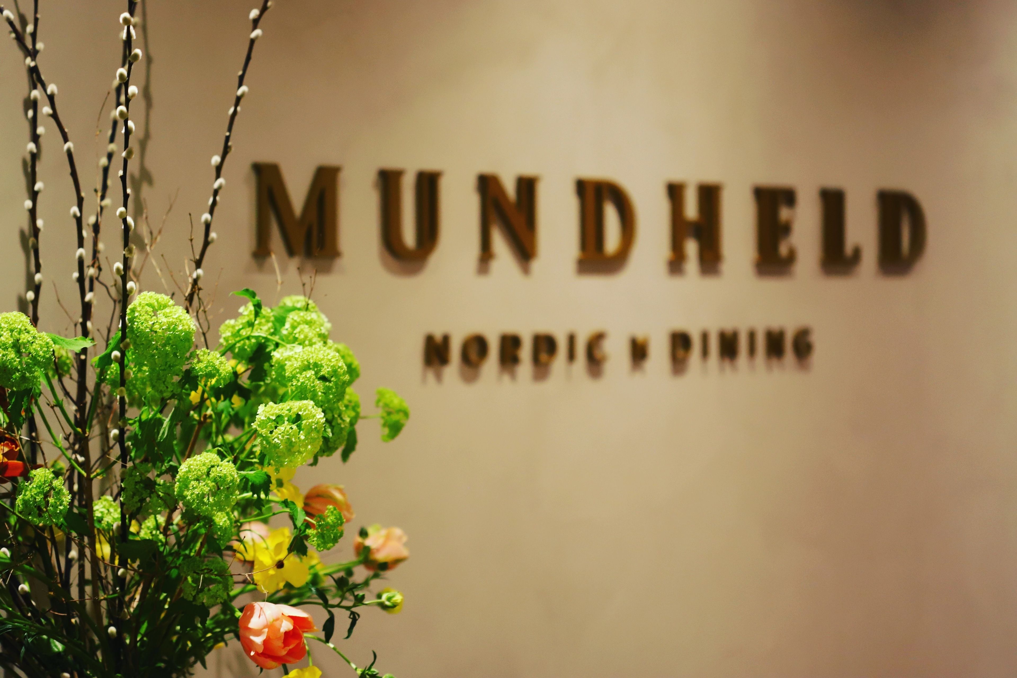 2 restaurants, breakfast served